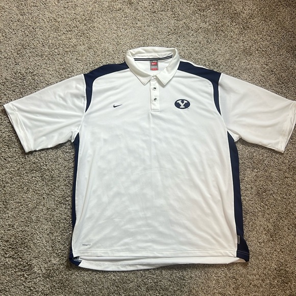 Nike Dri Fit BYU Brigham Young University White Polo Shirt Mens Size XXL Golf - Picture 1 of 8